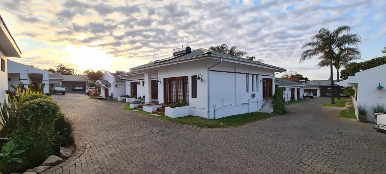 Shonalanga Lodge Фрайхайд Екстериор снимка